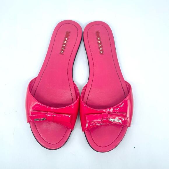 Prada Fuschia Pink  Patent Leather Logo Bow Slide Sandal flat EU 39 - Picture 1 of 9